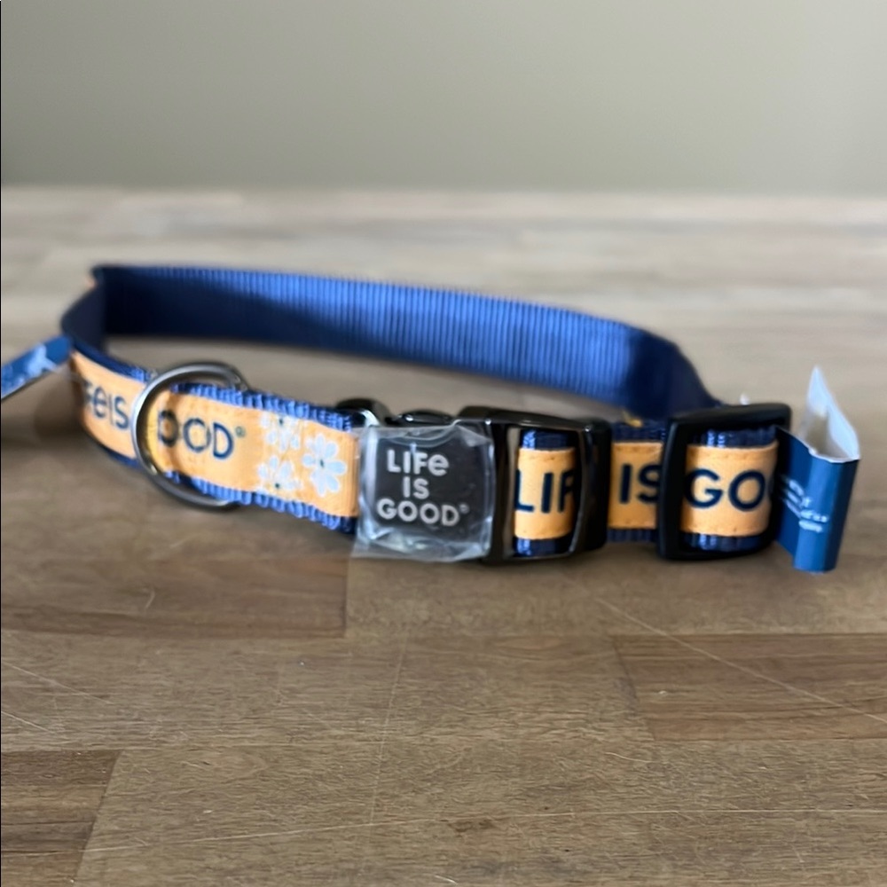 Life is Good Large Dog Collar